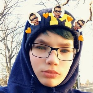 Meet your Posher, Aiden